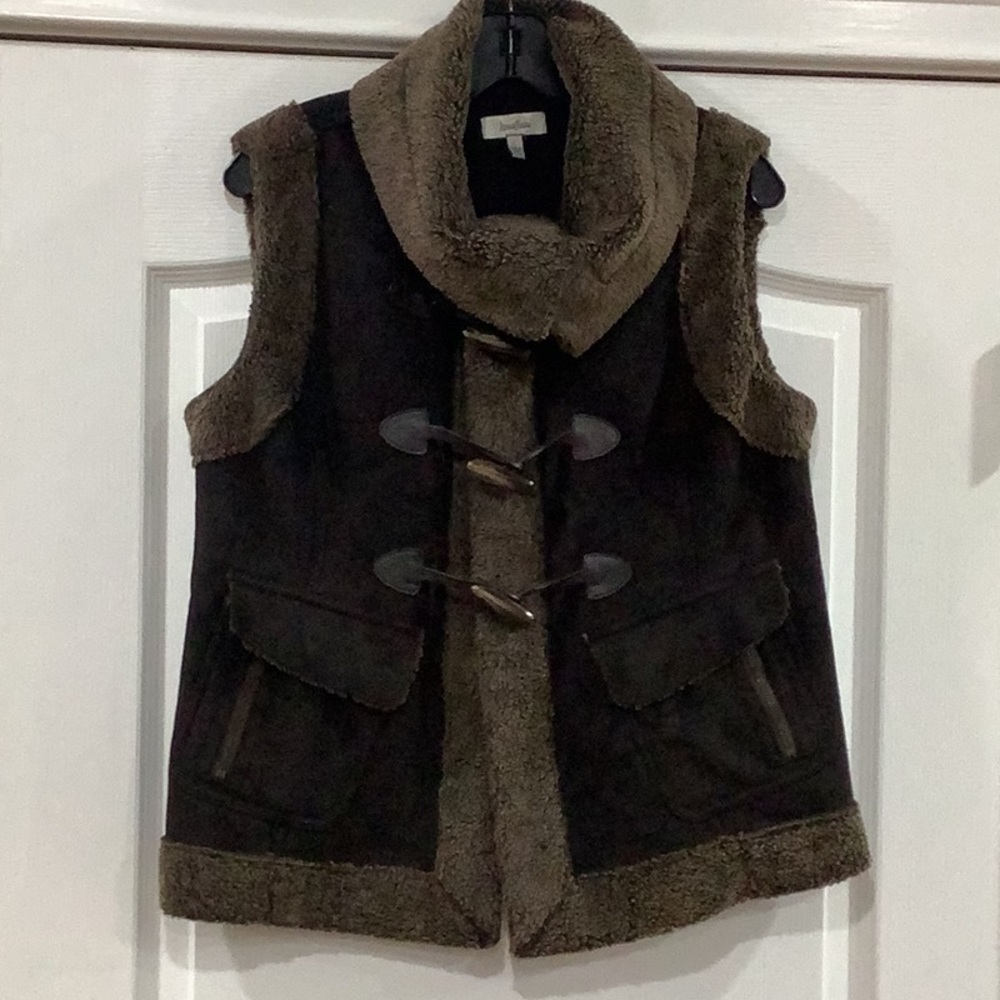 Vintage Neiman Marcus Brown Suede Modacrylic Toggle Closures, Large